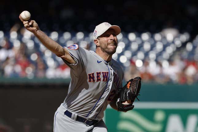May 14, 2023; Washington, District of Columbia, USA; New York Mets starting pitcher Max Scherzer (21) pitches against the Washington Nationals during the first inning at Nationals Park.