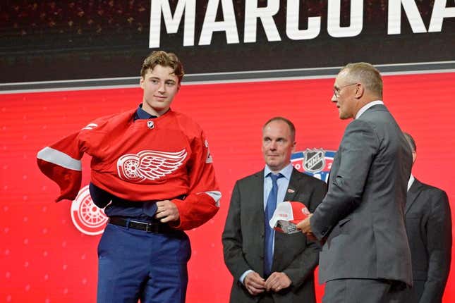 Marco Kasper, Red Wings' top pick in 2022, set for NHL debut