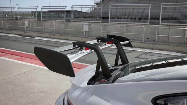 Image for article titled 2023 Porsche 911 GT3 RS Is as Extreme as Road Cars Get
