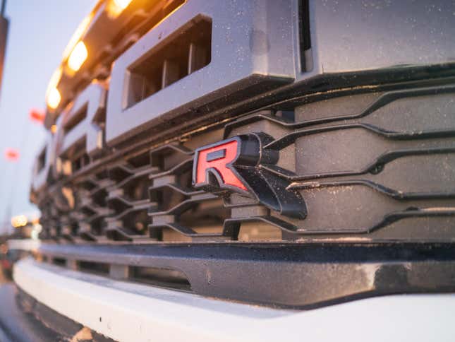 Image for article titled The 2023 Ford F-150 Raptor R Is Scary Quick But Shockingly Friendly