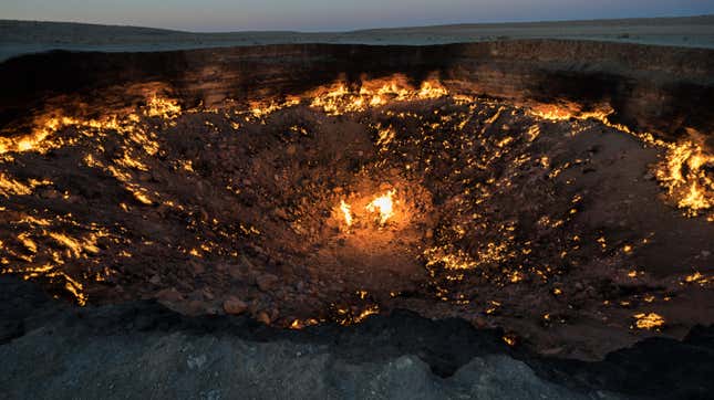 Image for article titled Turkmenistan Plans to Close Its Blazing &#39;Gateway to Hell&#39;