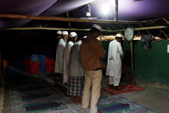 Image for article titled Escaping violence in Myanmar, Rohingyas find safety and misery in India’s capital