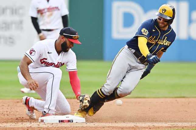 Brewers' Miller beats his former team with an RBI double in the 10th in 5-4  win over Guardians Wisconsin News - Bally Sports