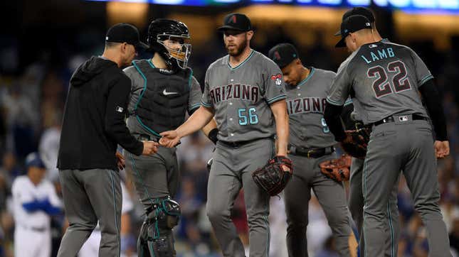 Image for article titled Diamondbacks Plunge Into The Depths Of The Seven Hells, Discover Agonizing New Way To Lose A Ballgame