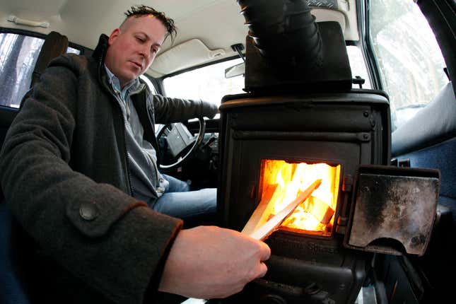 Image for article titled Ten blue states are planning to sue the EPA for failing to crack down on wood-burning stoves