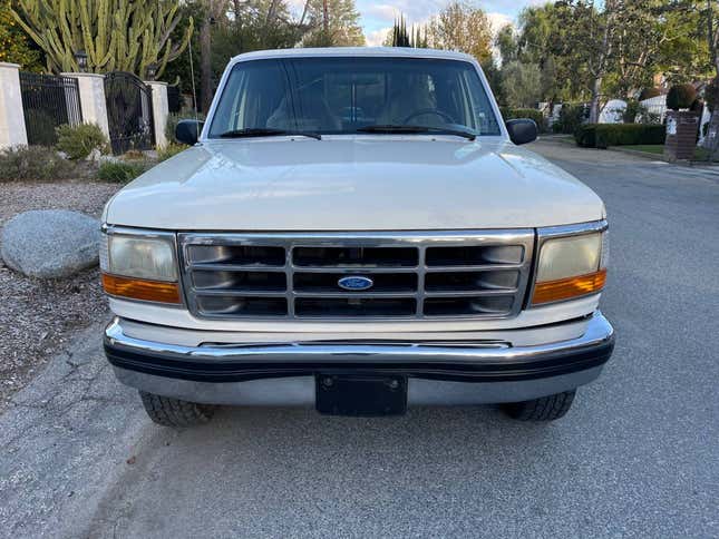 Image for article titled At $6,500, Does This 1994 Ford F250 XLT Work for You?