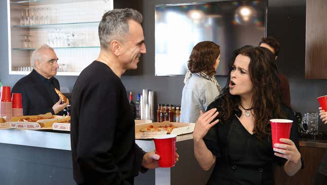Image for article titled Academy Honors Retiring Daniel Day-Lewis With Small Farewell Happy Hour In Dolby Theatre Kitchen