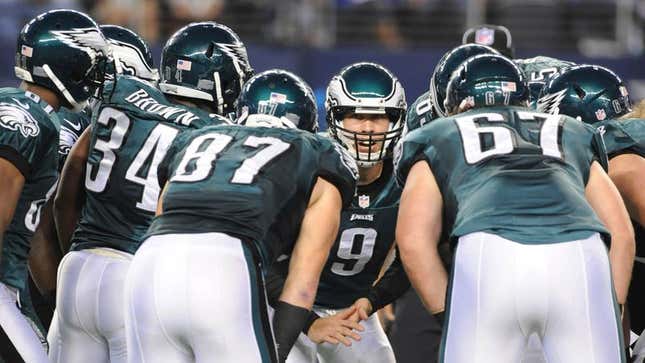 Image for article titled Eagles Concerned By Nick Foles Asking About Best Ways To Tear ACL