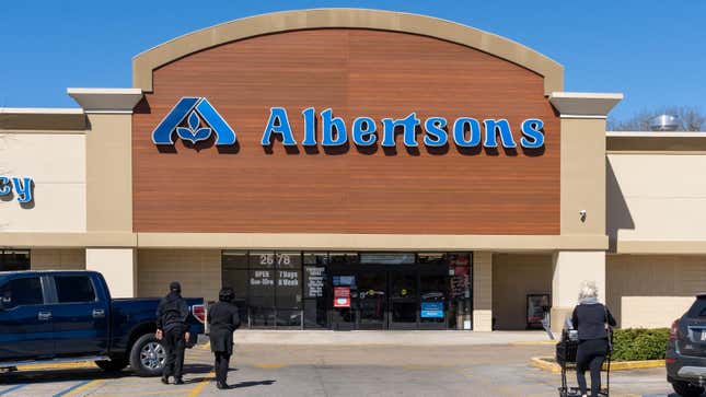 Image for article titled How America’s Biggest Grocery Merger Plans to Act Like It Isn’t a Monopoly