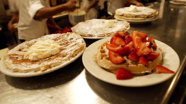 Image for article titled Are Waffles Better Than Pancakes?
