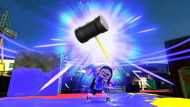 An Inkling in Splatoon 3 summons an item, but that item’s been replaced with a Super Smash Bros. hammer.