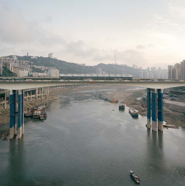 Image for article titled Photos: Inside China’s unknown mega-city