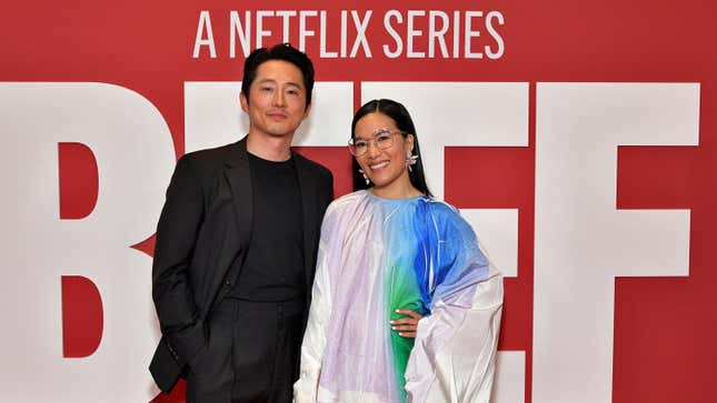 LOS ANGELES, CALIFORNIA - MARCH 30: (L-R) Steven Yeun and Ali Wong attend Netflix's Los Angeles premiere of "BEEF" at Netflix Tudum Theater on March 30, 2023 in Los Angeles, California. (Photo by Charley Gallay/Getty Images for Netflix)