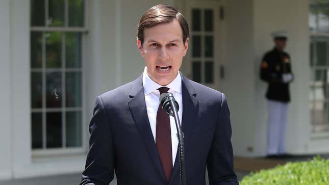 Image for article titled Kushner Announces Doctors HATE Him After He Discovered One Weird Trick To CURE Coronavirus