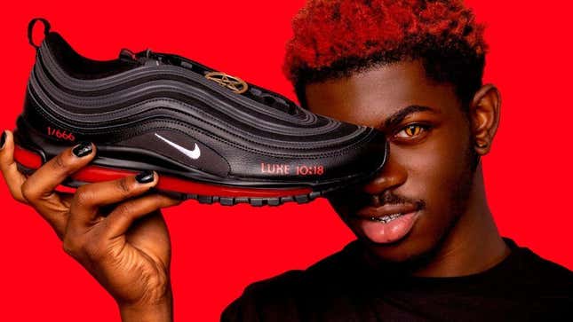 Imagen para el artículo titulado Nike inicia una demanda contra las “zapatillas satánicas” que llevan su logo e incluyen una gota de sangre humana