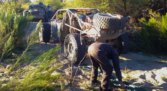 Image for article titled When Your Free Mexican Vacation Is A 16-Hour Hellride
