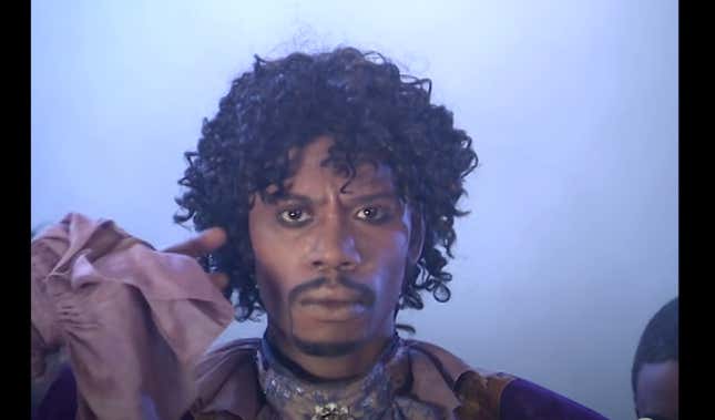 Image for article titled Charlie Murphy Never Lied: Late Comedian Goes Viral on Twitter After Video of Prince Shooting Hoops Mid-Concert Reemerges