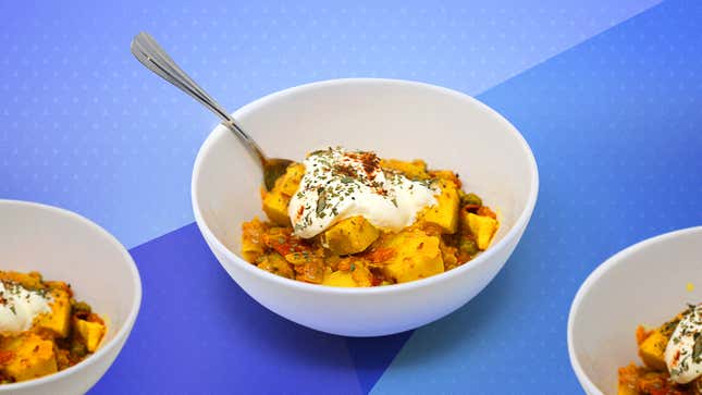 Image for article titled Make Crock-Pot Potato-Pea Curry and conquer Meatless Mondays (or any day)