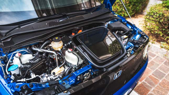 Image for article titled The Rad 2021 Honda E Thrives In A City Like Tokyo But Lacks The Value That Would Make It An Icon