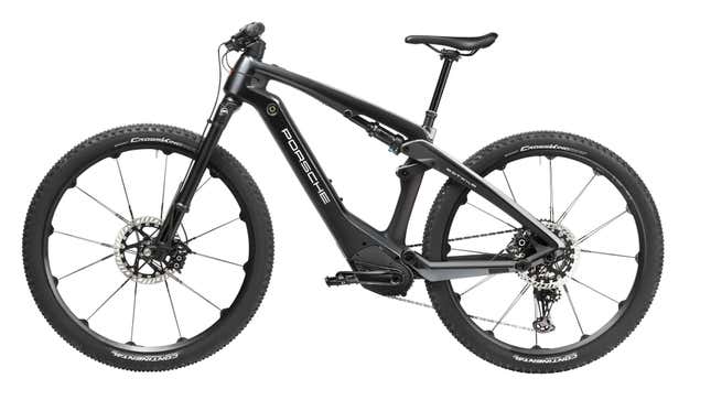 Imagen para el artículo titulado Porsche presenta dos bicicletas eléctricas inspiradas en el Taycan