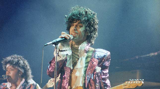 In this 1985 file photo, singer Prince performs in concert. 