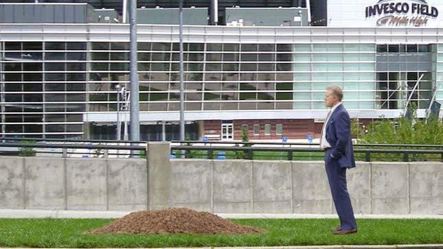 Image for article titled Broncos Quietly Bury Peyton Manning In Unmarked Grave Next To Stadium