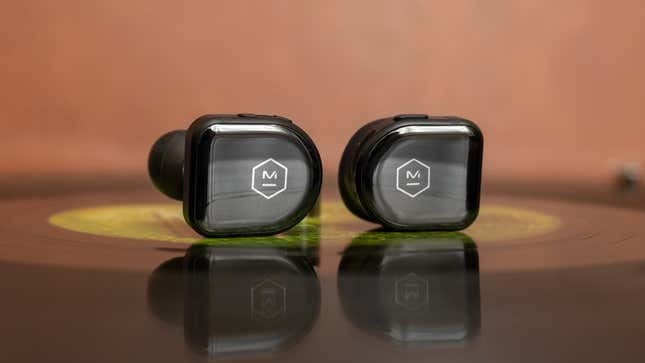 Instead of tap controls which can often dislodge earbuds, the MW08s feature physical buttons for quick access to commonly used controls.