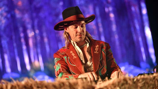 Image for article titled Diplo made a remix to Billy Ray Cyrus&#39; remix of Lil Nas X&#39;s &quot;Old Town Road&quot;