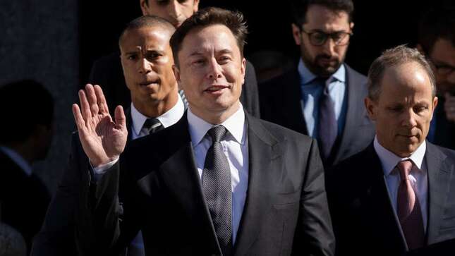 Por qué Tesla nunca compartiría datos con China o Estados Unidos, según Elon Musk