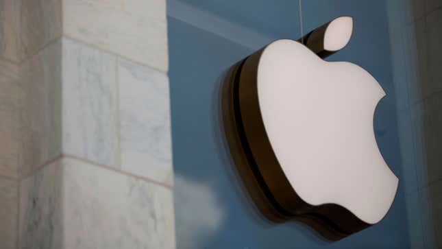 Image for article titled Report Claims Apple Left a Backdoor Open at FBI&#39;s Request