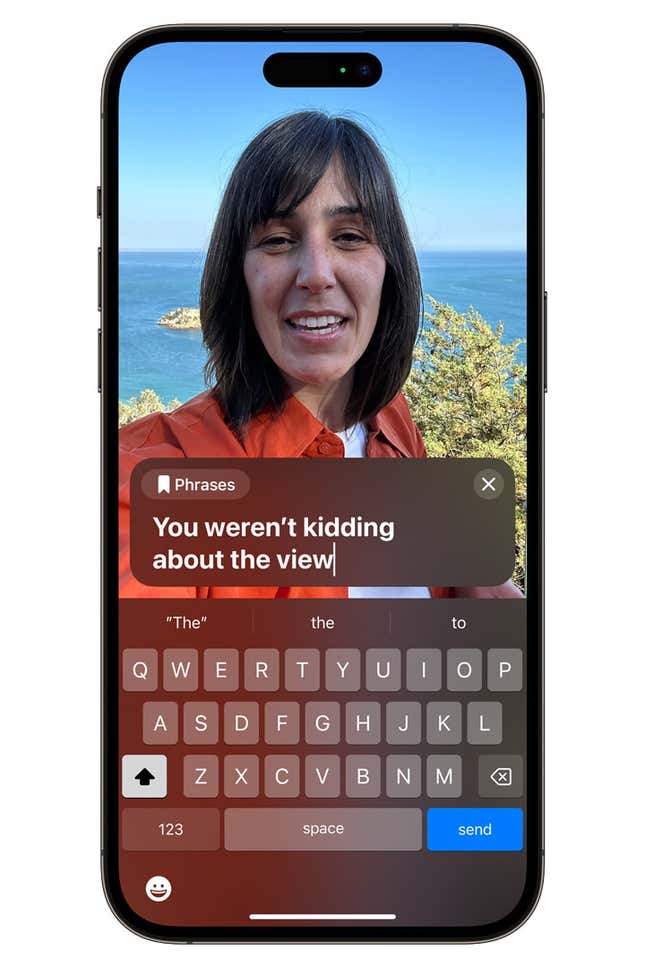 Apple muestra su nueva función de texto a voz en FaceTime.