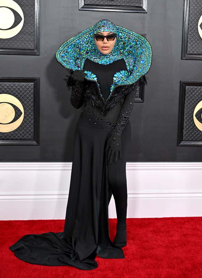 Image for article titled 20 of the 2023 Grammys Red Carpet Trainwrecks