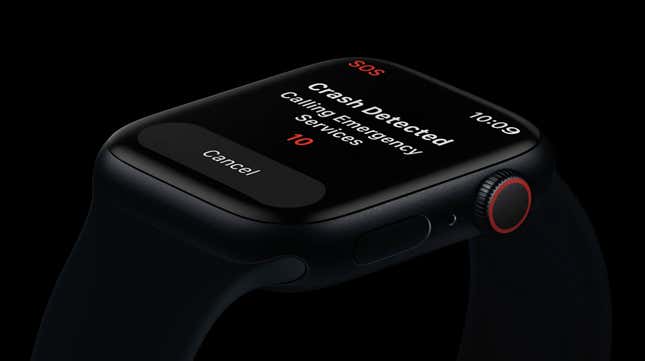 Apple Watch Series 8 crash detection