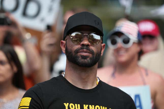 Image for article titled Proud Boys Leader Pleads Guilty to Burning Black Lives Matter Banner Stolen From D.C. Church