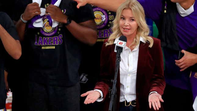 Jeannie Buss and the Lakers have turned, once again, to Phil Jackson.