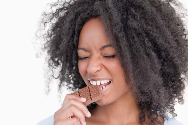 Image for article titled Having Trouble Losing Weight After 40? Give These Tips a Try