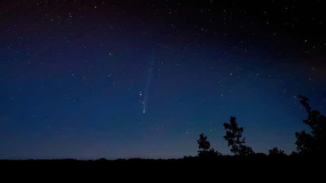 El cometa Nishimura, fotografiado el 9 de septiembre de 2023.