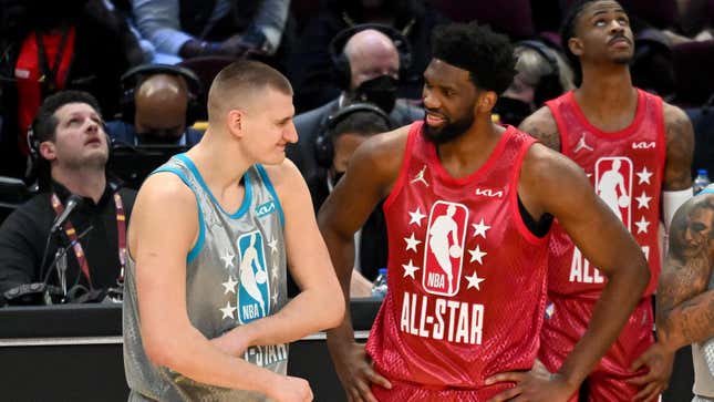 A recent ESPN straw poll shows Nikola Jokić with a widening lead over Joel Embiid in the MVP race.