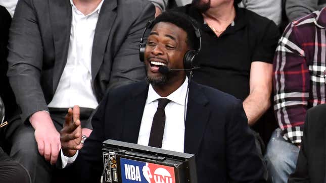 Image for article titled NBA Fans Admit They Could Have Used Longer Break From Chris Webber