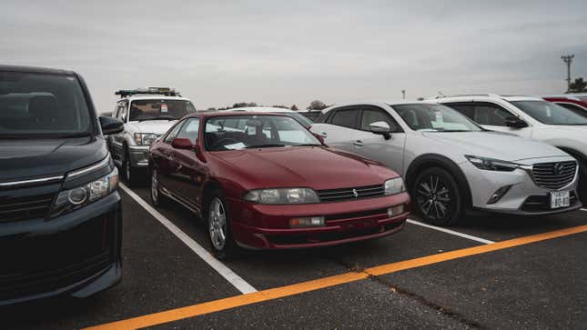 Image for article titled Inside Japan's Biggest Used Car Auction