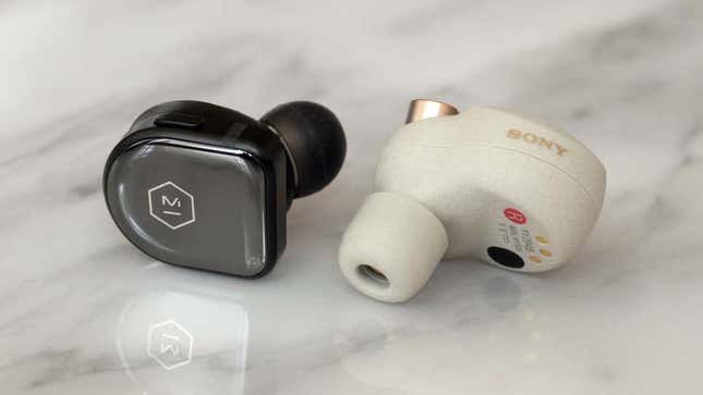 Imagen para el artículo titulado Sony lo ha hecho otra vez: auriculares de aspecto raro, pero con una cancelación de ruido espectacular