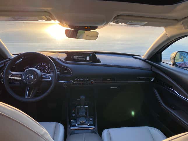 Image for article titled The 2022 Mazda CX-30 Turbo Is a Crossover for Those Who Love to Drive