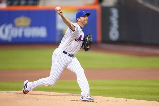 Apr 10, 2023; New York City, New York, USA; New York Mets pitcher Max Scherzer (21) delivers a pitch during the first inning against the San Diego Padres at Citi Field.