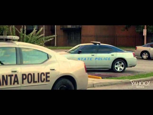 There is no black and white in the red band trailer for <i>Triple 9</i>