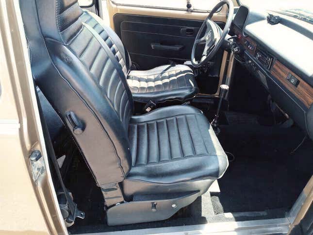 Image for article titled At $15,900, Is This 1974 VW Super Beetle ‘Sun Bug’ a Super Bargain?