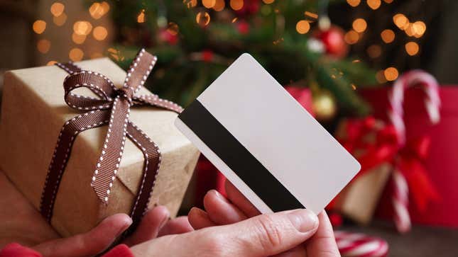 Image for article titled How to Stop Wasting Your Gift Cards
