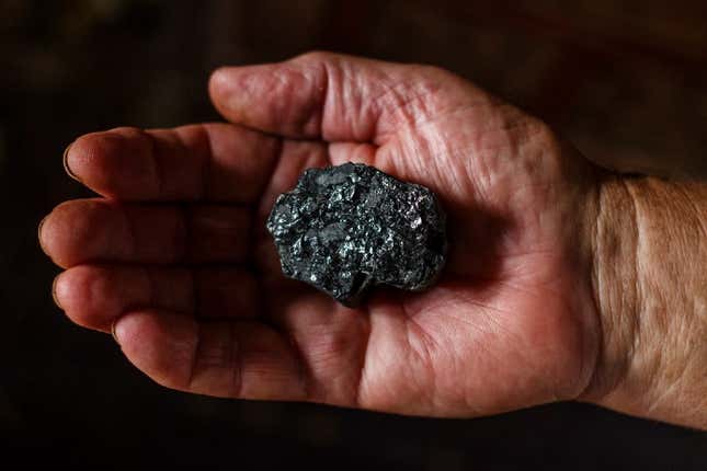 Image for article titled Even coal country knows Trump can’t save it