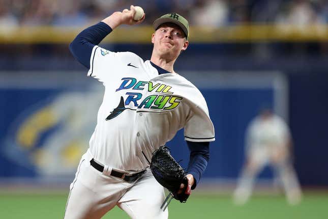 May 19, 2023; St. Petersburg, FL, USA; Tampa Bay Rays reliever Pete Fairbanks (29) pitches in the ninth inning against the Milwaukee Brewers at Tropicana Field.