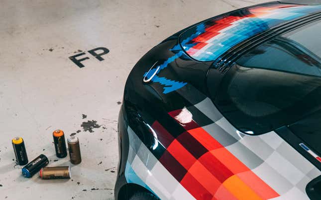 Image for article titled Graphic Artist Felipe Pantone Makes The Coolest French Car Even Cooler