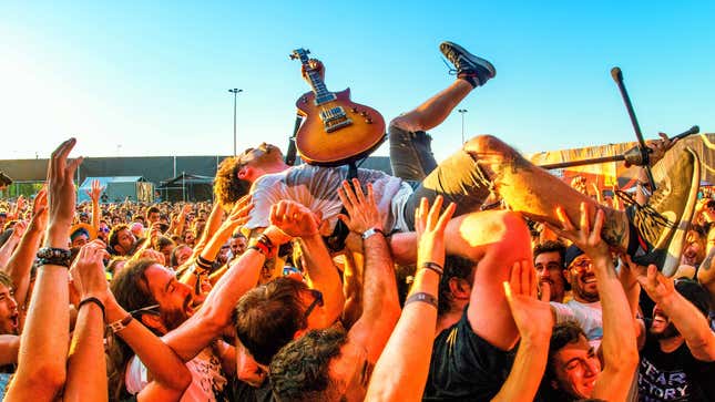 Image for article titled Most Dangerous Parts Of Attending A Music Festival